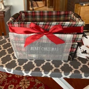 Rae Dunn metal basket set